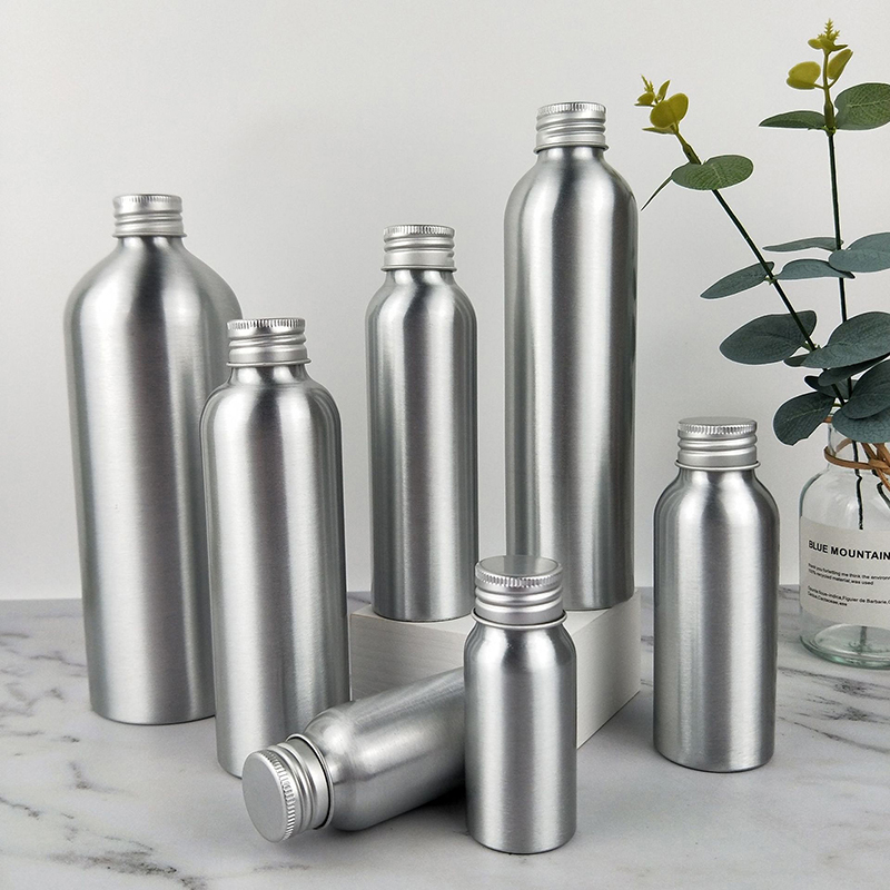 Parfum Z - Z. Bouteille en aluminium argenté de